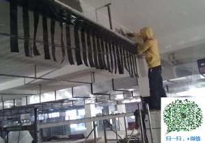 沿河粘贴碳纤维布加固